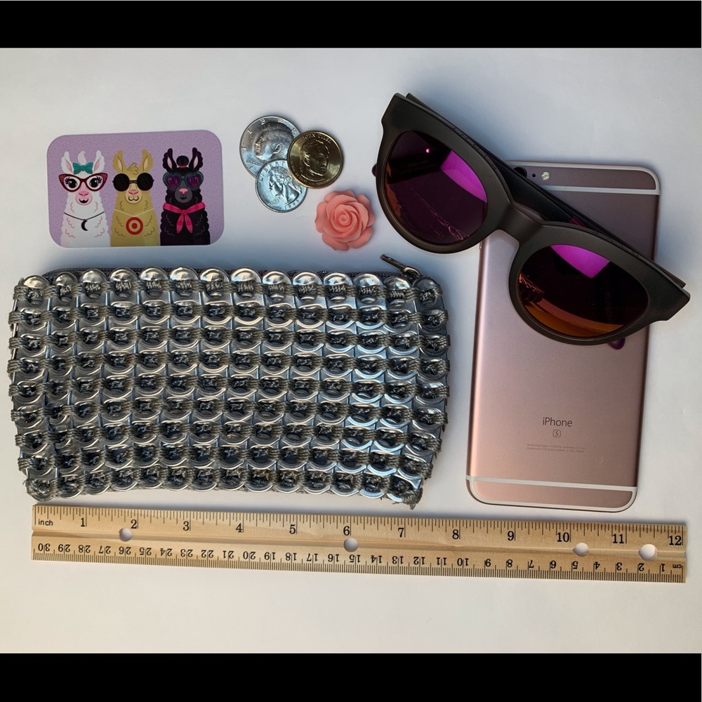 Up cycled woven silver clutch